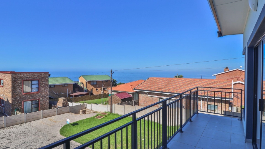3 Bedroom Property for Sale in Dana Bay Western Cape